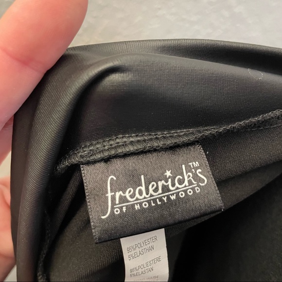 NWT Frederick’s of Hollywood Bree Long Sleeve Bodysuit (Black, L/XL) - Picture 11 of 15